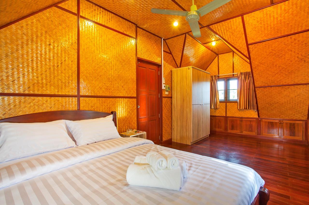 Traditional Thai Villa Nikkie In Tropical Nature, 4Br & Pool, Near Rawai Beach Nai Harn Exteriér fotografie